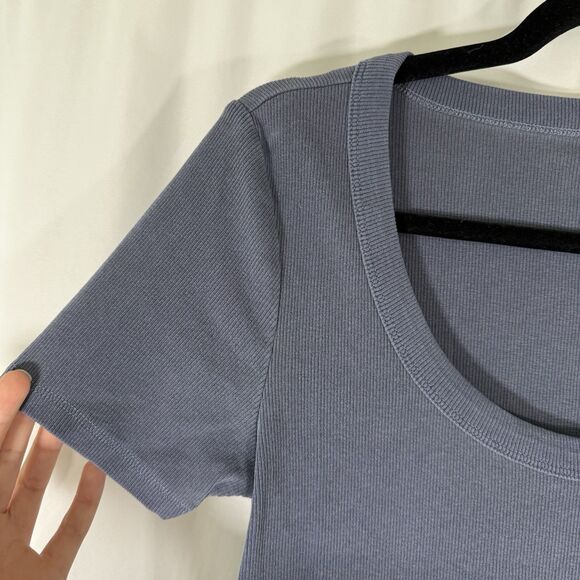 New Old Navy Blouse Women's Medium Blue Ribbed Short Sleeve Round Neck - Picture 6 of 10